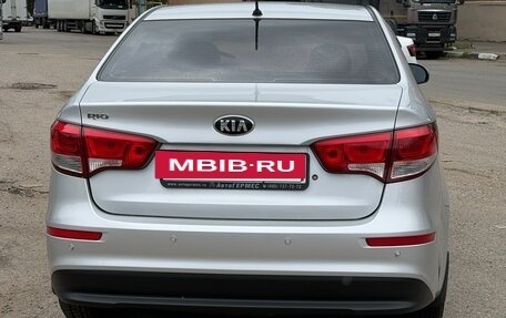 KIA Rio III рестайлинг, 2015 год, 900 000 рублей, 6 фотография