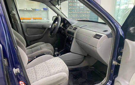 Volkswagen Pointer, 2005 год, 135 000 рублей, 17 фотография
