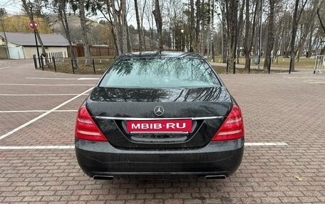 Mercedes-Benz S-Класс, 2005 год, 900 000 рублей, 5 фотография