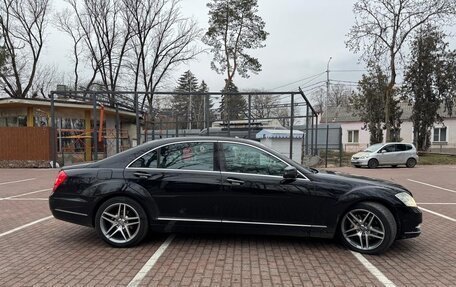 Mercedes-Benz S-Класс, 2005 год, 900 000 рублей, 11 фотография
