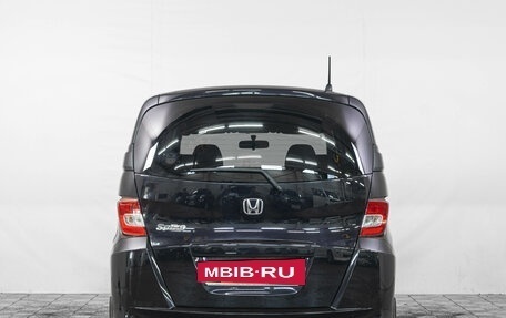 Honda Freed I, 2010 год, 999 000 рублей, 6 фотография