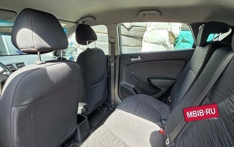 Hyundai Solaris II рестайлинг, 2015 год, 689 000 рублей, 6 фотография
