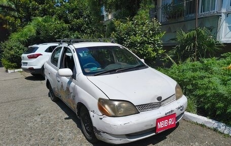 Toyota Platz, 2002 год, 200 000 рублей, 1 фотография