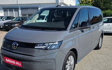Volkswagen Multivan, 2023 год, 5 050 000 рублей, 1 фотография