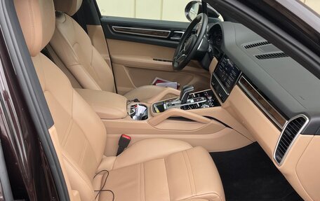 Porsche Cayenne III, 2019 год, 5 000 000 рублей, 6 фотография