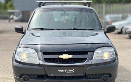 Chevrolet Niva I рестайлинг, 2018 год, 599 000 рублей, 2 фотография