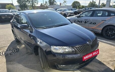 Skoda Rapid I, 2014 год, 899 000 рублей, 2 фотография