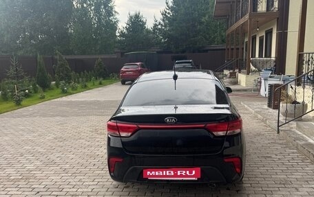 KIA Rio IV, 2019 год, 980 000 рублей, 4 фотография