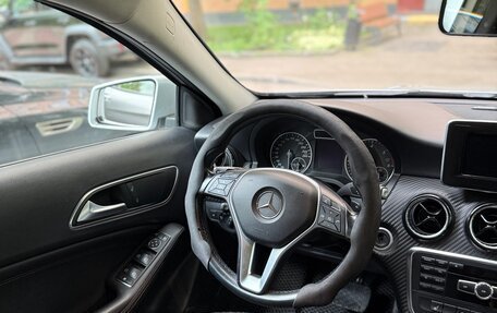 Mercedes-Benz GLA, 2014 год, 1 755 000 рублей, 15 фотография