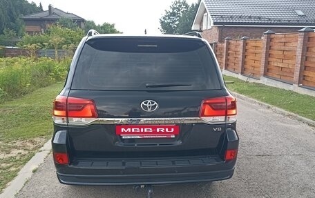 Toyota Land Cruiser 200, 2020 год, 7 800 000 рублей, 5 фотография