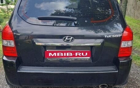 Hyundai Tucson III, 2008 год, 900 000 рублей, 2 фотография
