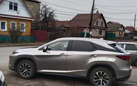 Lexus RX IV рестайлинг, 2022 год, 6 500 000 рублей, 3 фотография