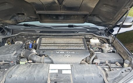 Toyota Land Cruiser 200, 2020 год, 7 800 000 рублей, 17 фотография