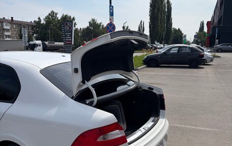 Skoda Superb III рестайлинг, 2012 год, 1 100 000 рублей, 6 фотография