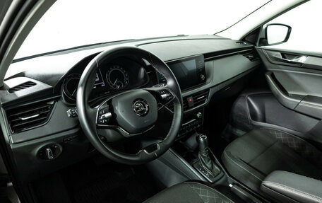 Skoda Rapid II, 2021 год, 2 100 000 рублей, 12 фотография