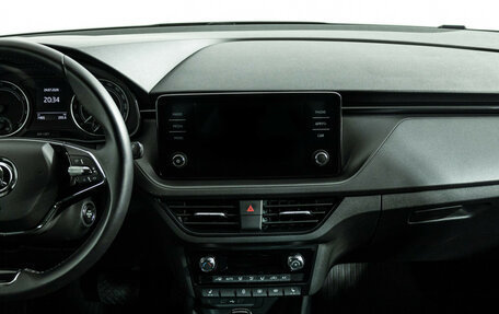 Skoda Rapid II, 2021 год, 2 100 000 рублей, 15 фотография