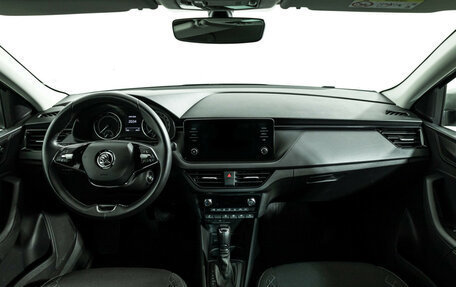Skoda Rapid II, 2021 год, 2 100 000 рублей, 14 фотография