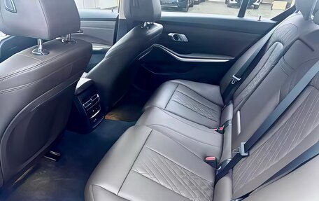 BMW 3 серия, 2023 год, 2 965 000 рублей, 9 фотография