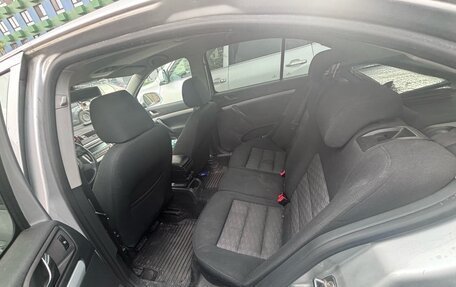 Skoda Octavia, 2011 год, 750 000 рублей, 7 фотография