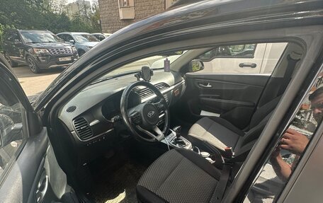 KIA Rio IV, 2018 год, 1 400 000 рублей, 7 фотография