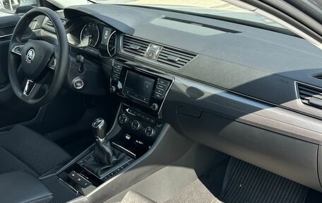 Skoda Superb III рестайлинг, 2016 год, 1 649 000 рублей, 8 фотография