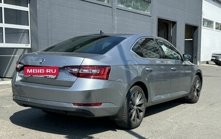 Skoda Superb III рестайлинг, 2016 год, 1 649 000 рублей, 6 фотография