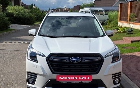 Subaru Forester, 2023 год, 5 100 000 рублей, 3 фотография