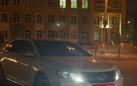 Toyota Camry, 2012 год, 1 550 000 рублей, 5 фотография
