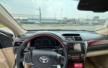 Toyota Camry, 2012 год, 1 550 000 рублей, 12 фотография