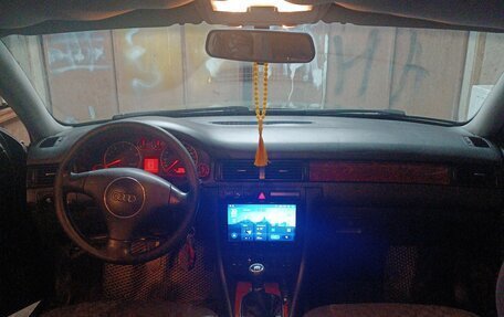 Audi A6, 2002 год, 550 000 рублей, 10 фотография