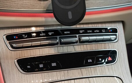 Mercedes-Benz E-Класс, 2021 год, 4 844 000 рублей, 31 фотография