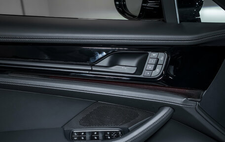Porsche Panamera II рестайлинг, 2024 год, 30 990 000 рублей, 26 фотография