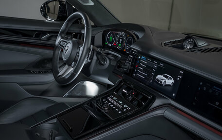 Porsche Panamera II рестайлинг, 2024 год, 30 990 000 рублей, 33 фотография