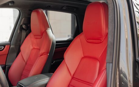 Porsche Cayenne III, 2020 год, 12 690 000 рублей, 24 фотография
