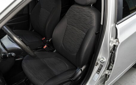 Hyundai Solaris II рестайлинг, 2016 год, 990 000 рублей, 13 фотография