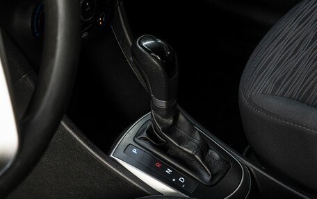 Hyundai Solaris II рестайлинг, 2016 год, 990 000 рублей, 21 фотография