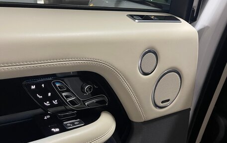 Land Rover Range Rover IV рестайлинг, 2019 год, 8 900 000 рублей, 8 фотография