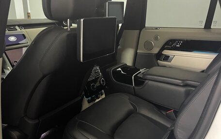 Land Rover Range Rover IV рестайлинг, 2019 год, 8 900 000 рублей, 7 фотография