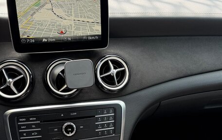 Mercedes-Benz A-Класс, 2017 год, 2 200 000 рублей, 13 фотография