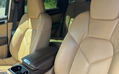 Porsche Cayenne III, 2016 год, 6 999 000 рублей, 16 фотография