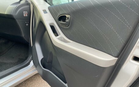Toyota Yaris III рестайлинг, 2006 год, 520 000 рублей, 6 фотография