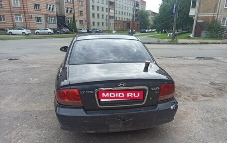 Hyundai Sonata IV рестайлинг, 2004 год, 85 000 рублей, 8 фотография