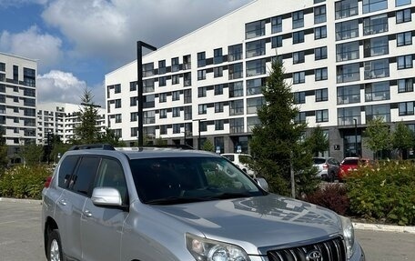 Toyota Land Cruiser Prado 150 рестайлинг 2, 2012 год, 3 250 000 рублей, 3 фотография