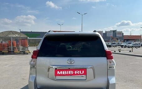 Toyota Land Cruiser Prado 150 рестайлинг 2, 2012 год, 3 250 000 рублей, 6 фотография