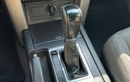 Toyota Land Cruiser Prado 150 рестайлинг 2, 2012 год, 3 250 000 рублей, 18 фотография