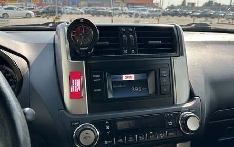 Toyota Land Cruiser Prado 150 рестайлинг 2, 2012 год, 3 250 000 рублей, 17 фотография
