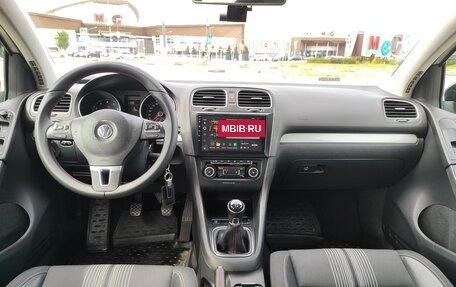 Volkswagen Golf VI, 2012 год, 900 000 рублей, 11 фотография