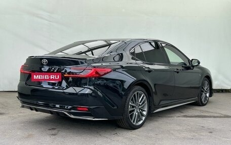 Toyota Camry, 2025 год, 3 700 000 рублей, 4 фотография