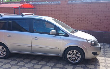 Opel Zafira B, 2012 год, 680 000 рублей, 9 фотография