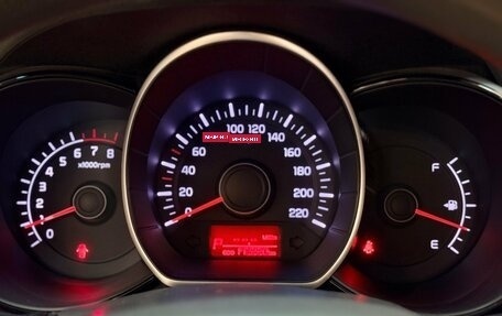KIA Rio III рестайлинг, 2013 год, 850 000 рублей, 24 фотография